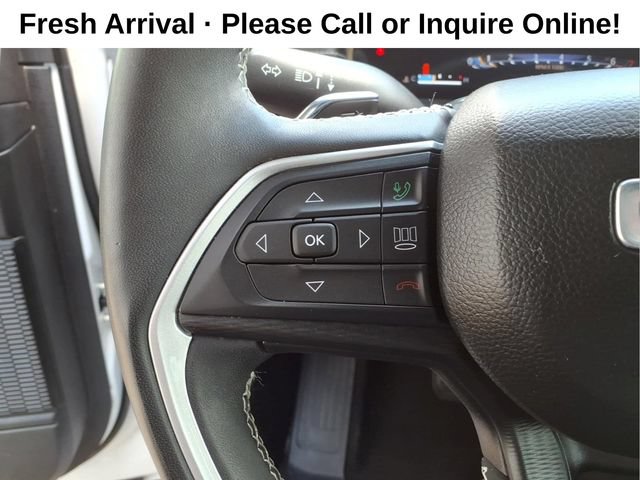 Used 2023 Jeep Grand Cherokee Altitude AWD/4WD image 16