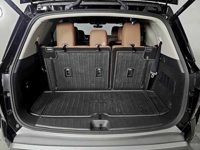 Used 2024 Nissan Pathfinder Platinum FWD image 33