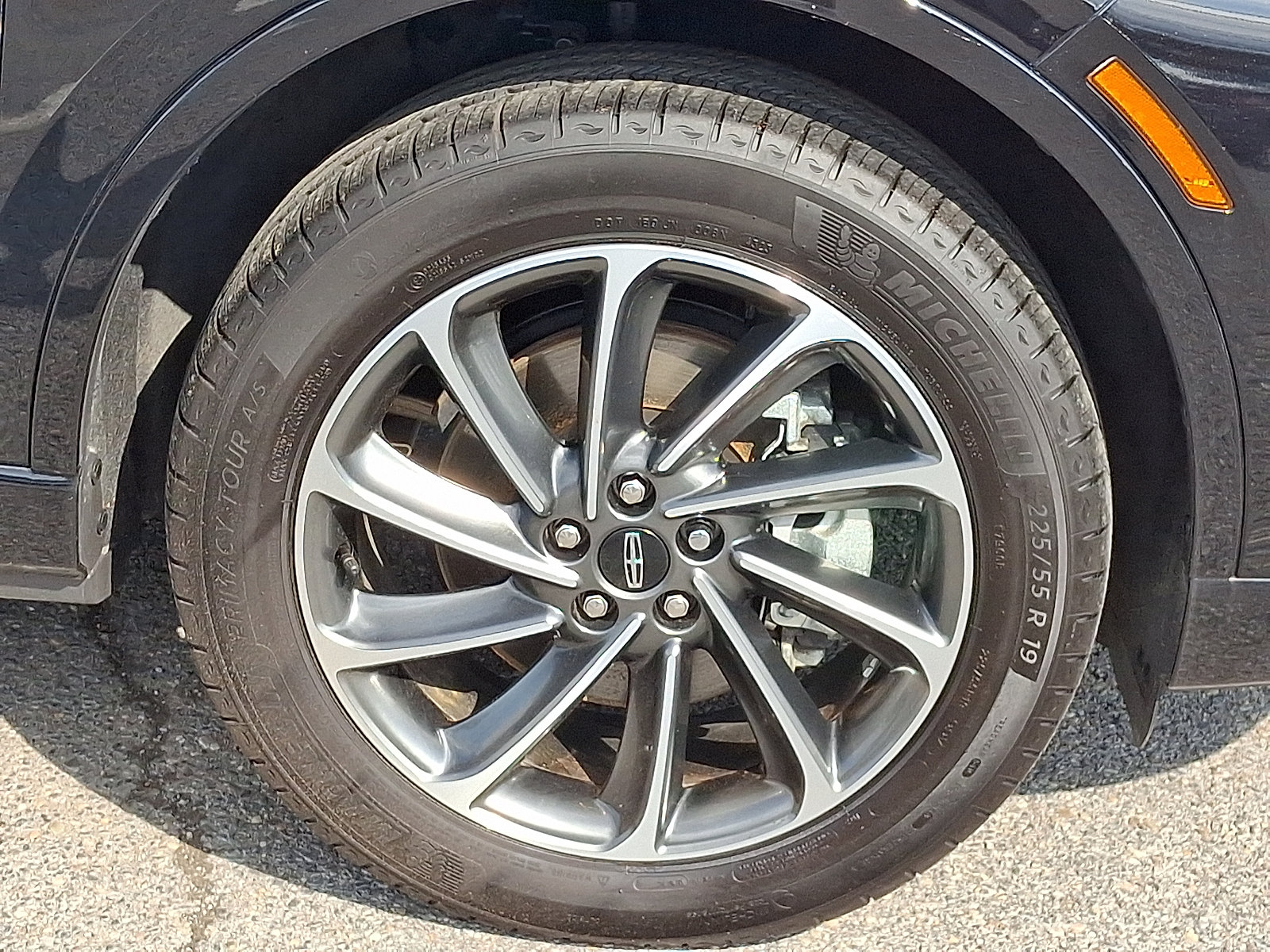 Used 2024 Lincoln Corsair Grand Touring w/ Equipment Group 301A AWD/4WD image 8