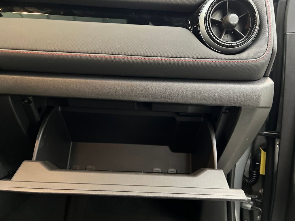 Used 2026 Chevrolet Colorado Z71 image 27