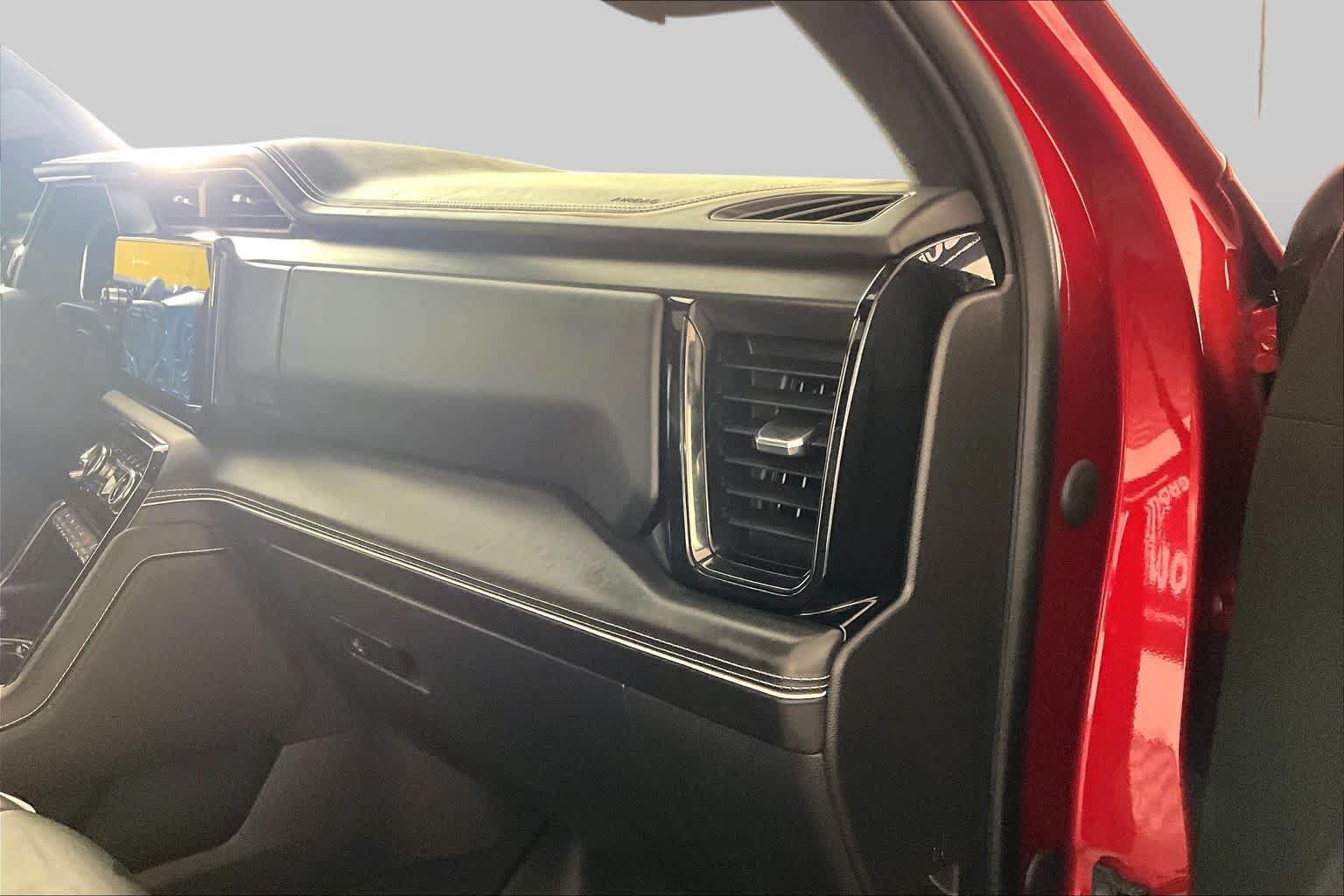 Used 2023 GMC Sierra 1500 AT4X AWD/4WD image 18