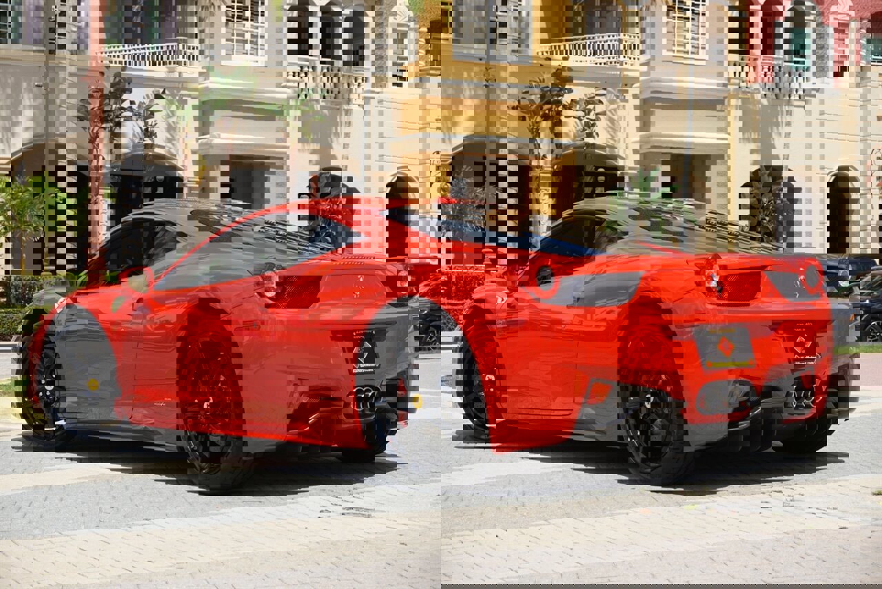 Used 2010 Ferrari 458 Italia Coupe RWD image 34