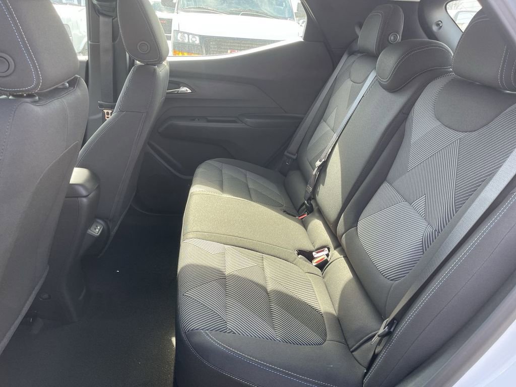 New 2027 Chevrolet Bolt LT w/ Comfort Package FWD image 22