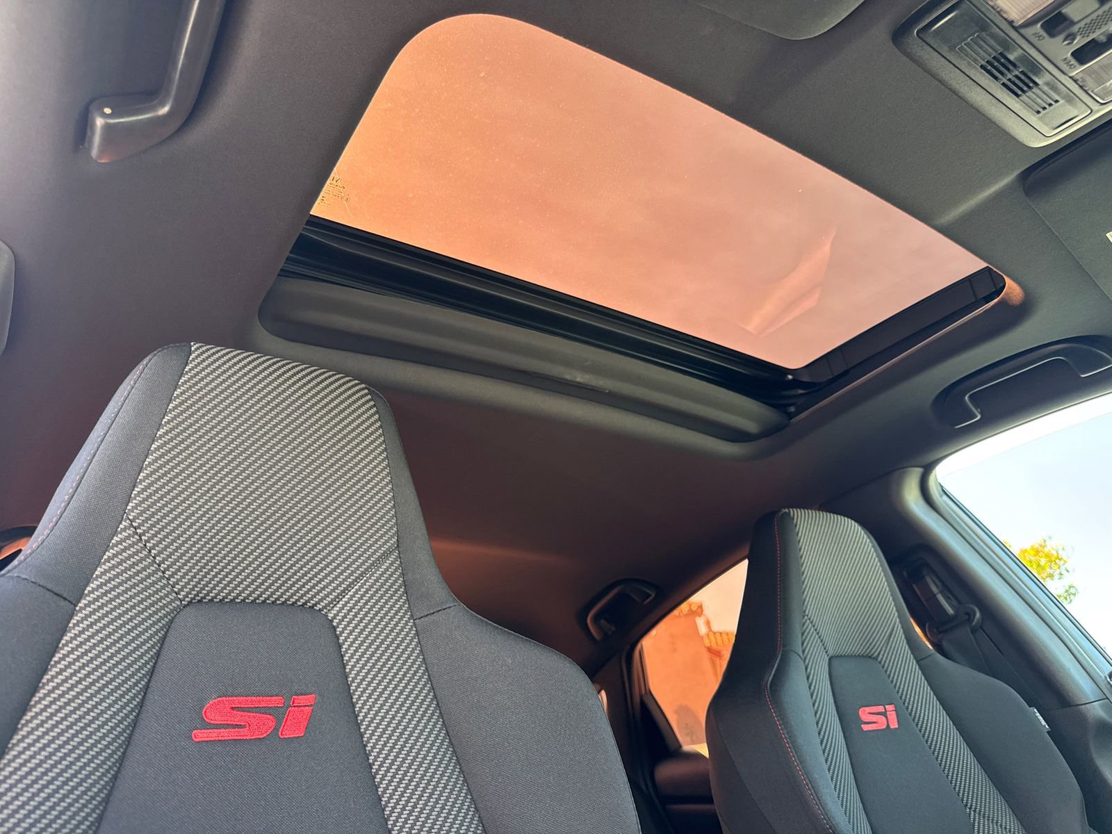 Used 2018 Honda Civic Si image 10
