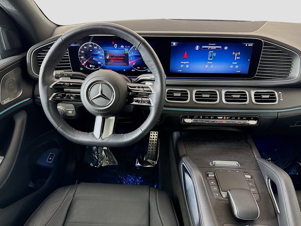 Used 2024 Mercedes-Benz GLS 450 4MATIC image 24