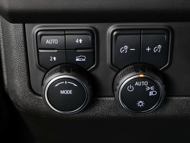 Used 2024 Chevrolet Tahoe RST w/ Luxury Package AWD/4WD image 23