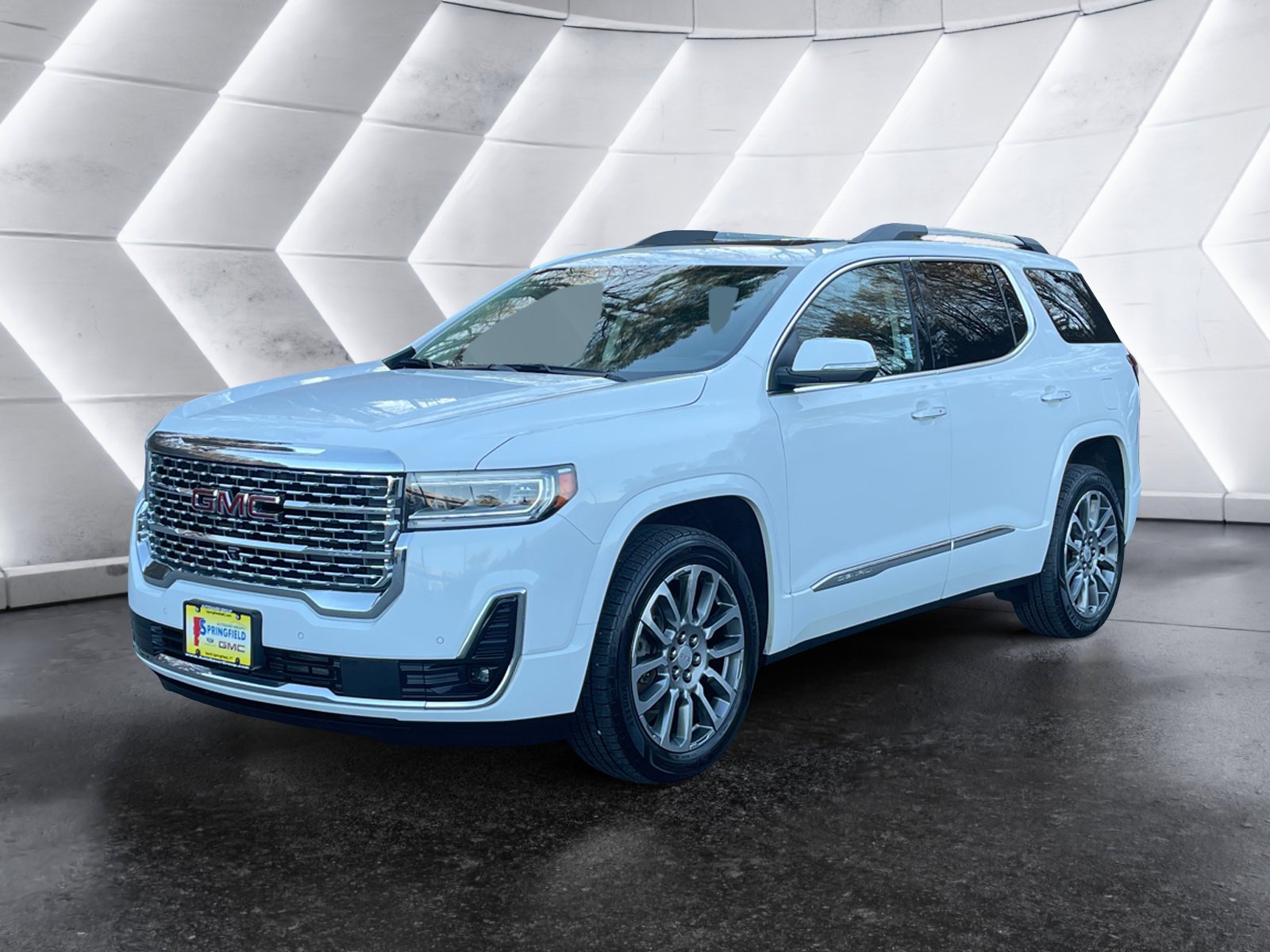 Used 2023 GMC Acadia Denali w/ Denali Ultimate Package AWD/4WD image 2