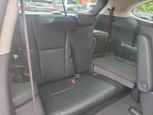 Certified 2026 Toyota Highlander Platinum AWD/4WD image 38