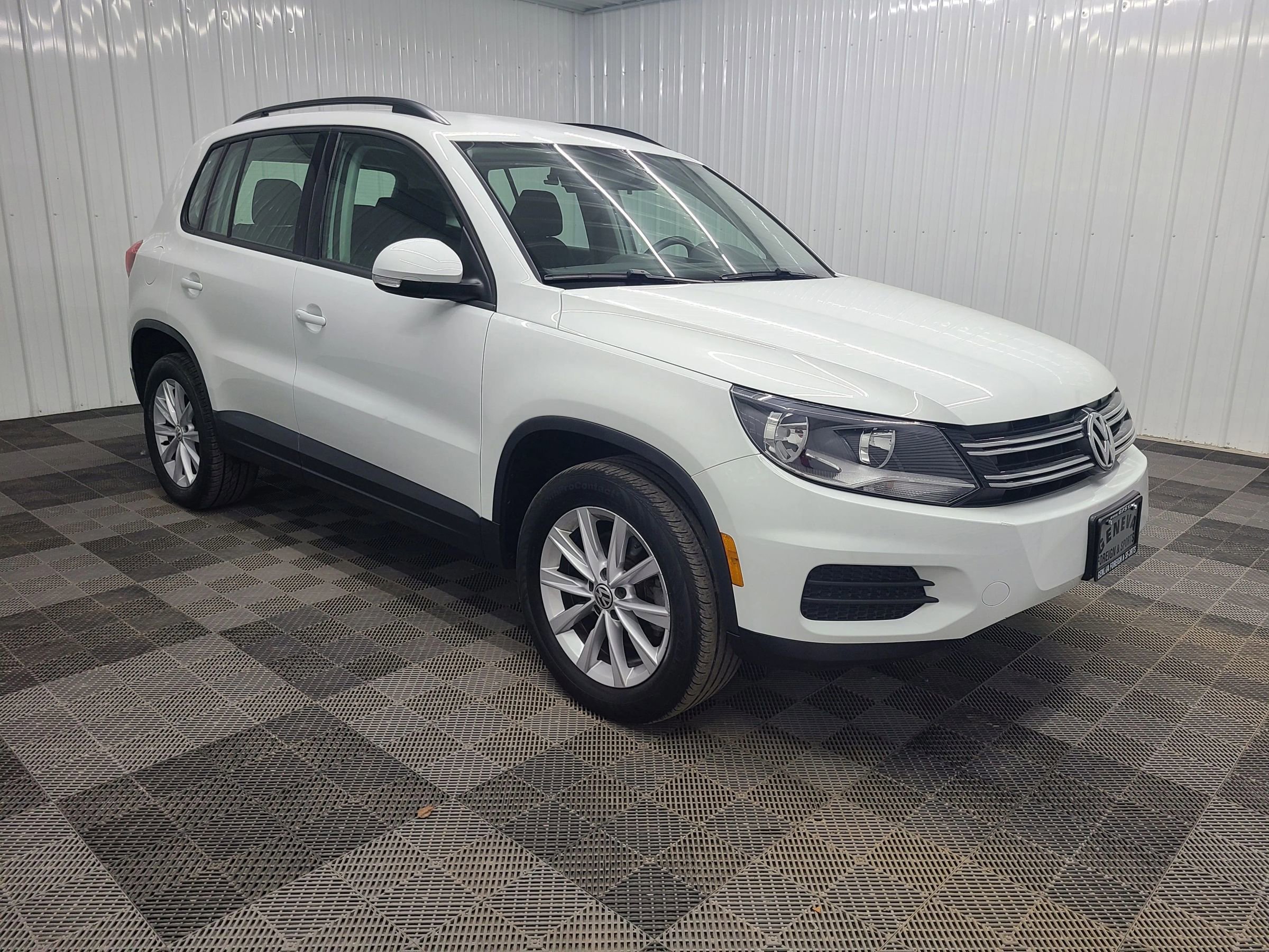 Used 2018 Volkswagen Tiguan Limited image 4