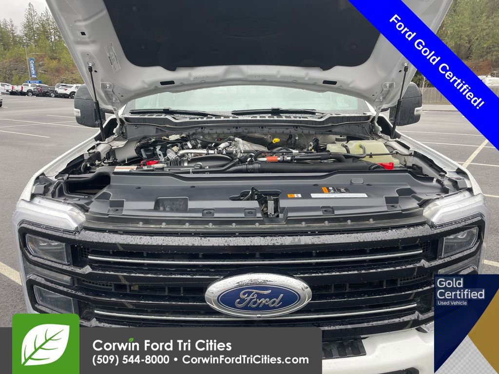 Used 2025 Ford F350 Platinum w/ Tremor Off-Road Package image 39
