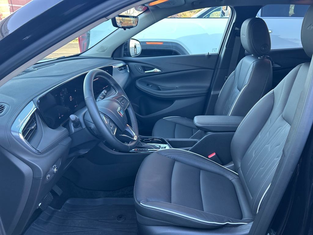 Certified 2025 Buick Encore GX Avenir w/ Avenir Technology Package image 14