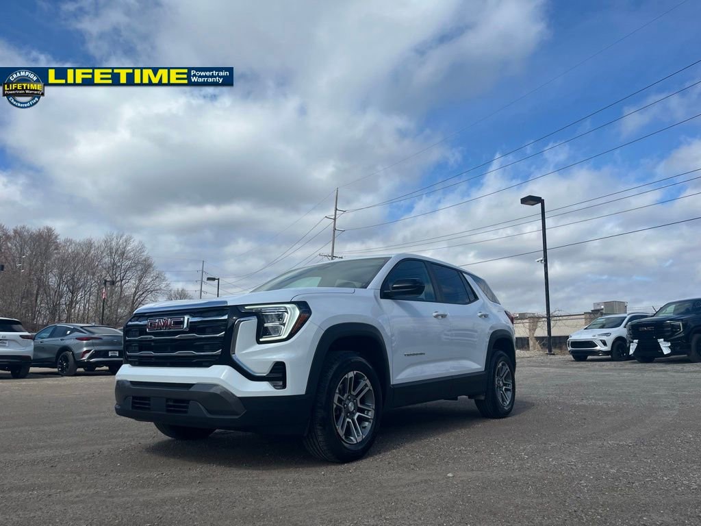 Used 2026 GMC Terrain Elevation image 2