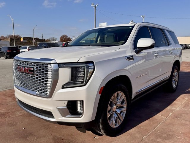 Used 2022 GMC Yukon Denali image 1