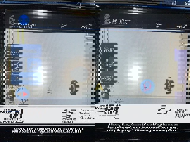 Used 2018 Nissan Rogue Sport SL w/ SL Premium Package image 2