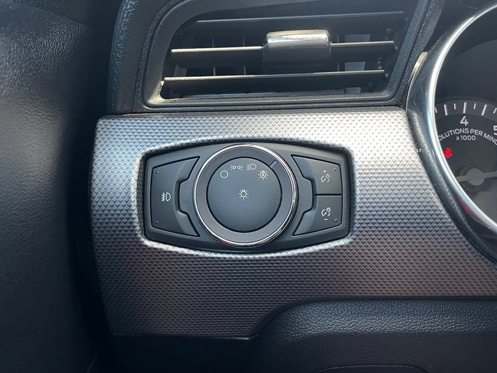 Used 2019 Ford Mustang GT RWD image 12