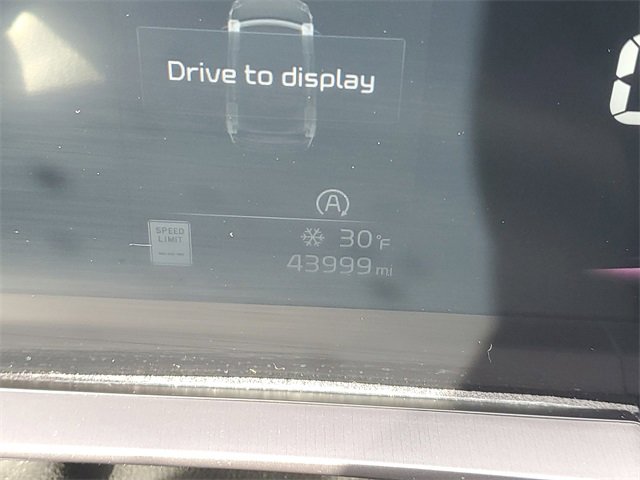 Certified 2023 Kia Telluride S image 21