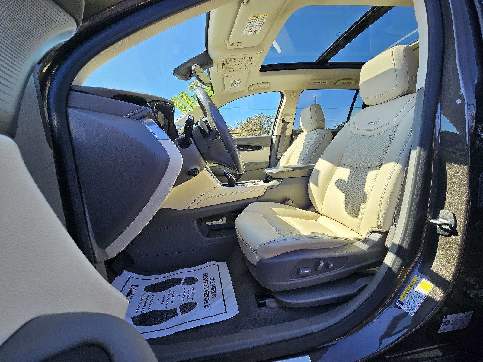 Used 2020 Cadillac XT6 Premium Luxury image 6