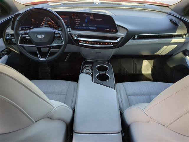 Used 2024 Cadillac Lyriq Luxury w/ LPO, Floor Liner Package image 19