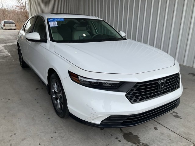 Used 2023 Honda Accord EX image 27