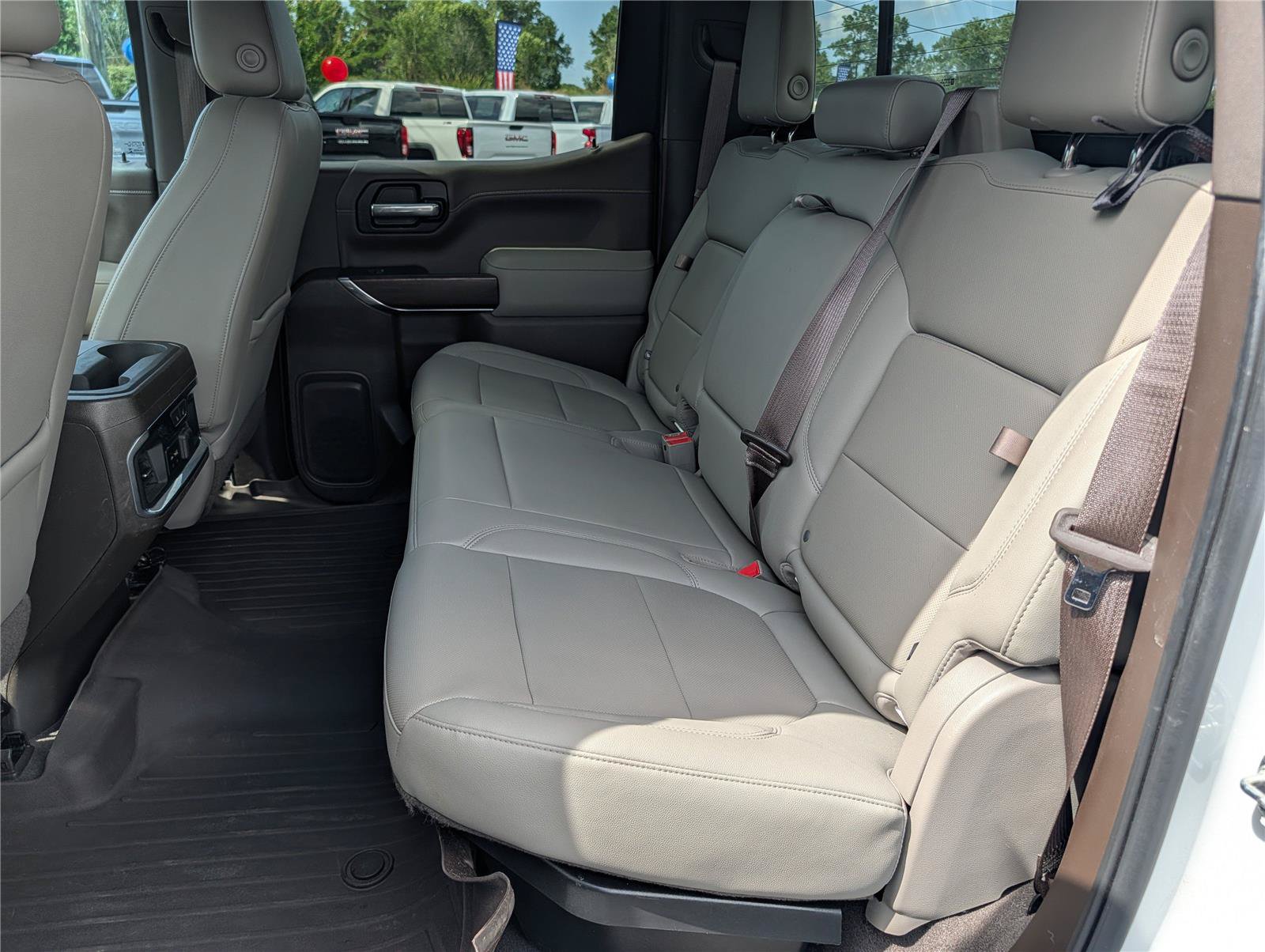 Used 2019 GMC Sierra 1500 SLT AWD/4WD image 32