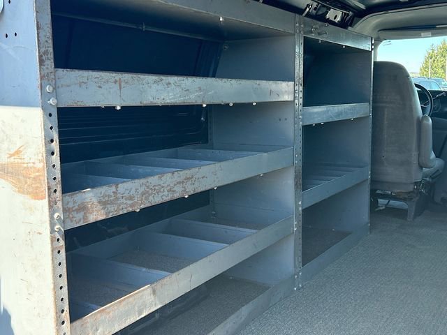 Used 2001 Ford E-350 and Econoline 350 Super Duty RWD image 23