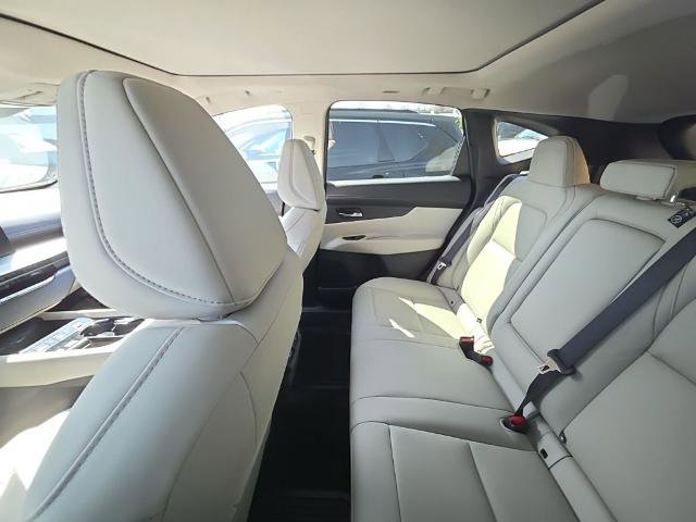 Certified 2025 Nissan Murano SL image 6