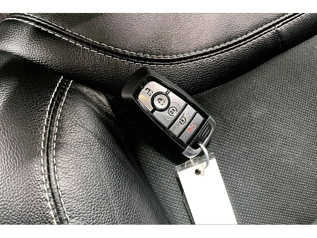 Used 2023 Ford Explorer ST image 13