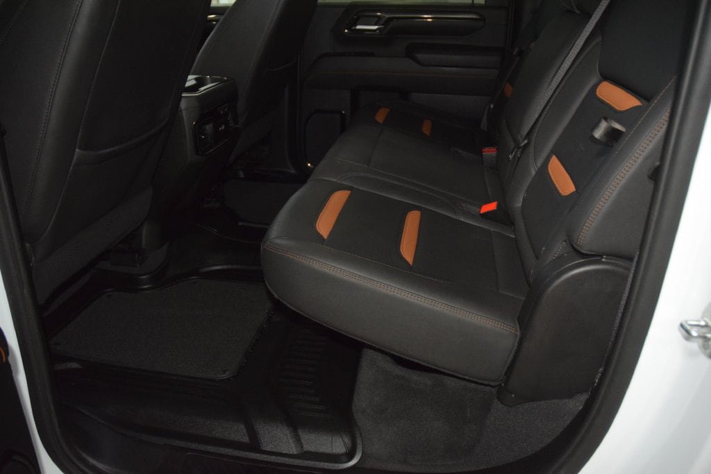 Used 2024 GMC Sierra 2500 AT4 w/ AT4 Premium Plus Package AWD/4WD image 50