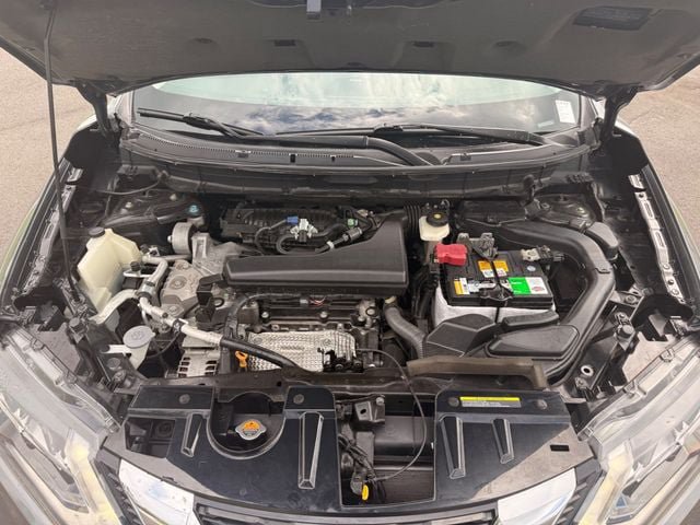 Used 2017 Nissan Rogue SL w/ SL Premium Package FWD image 14
