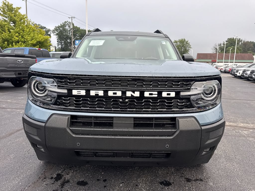 Used 2026 Ford Bronco Sport Outer Banks w/ Outer Banks Tech Package+ AWD/4WD image 3