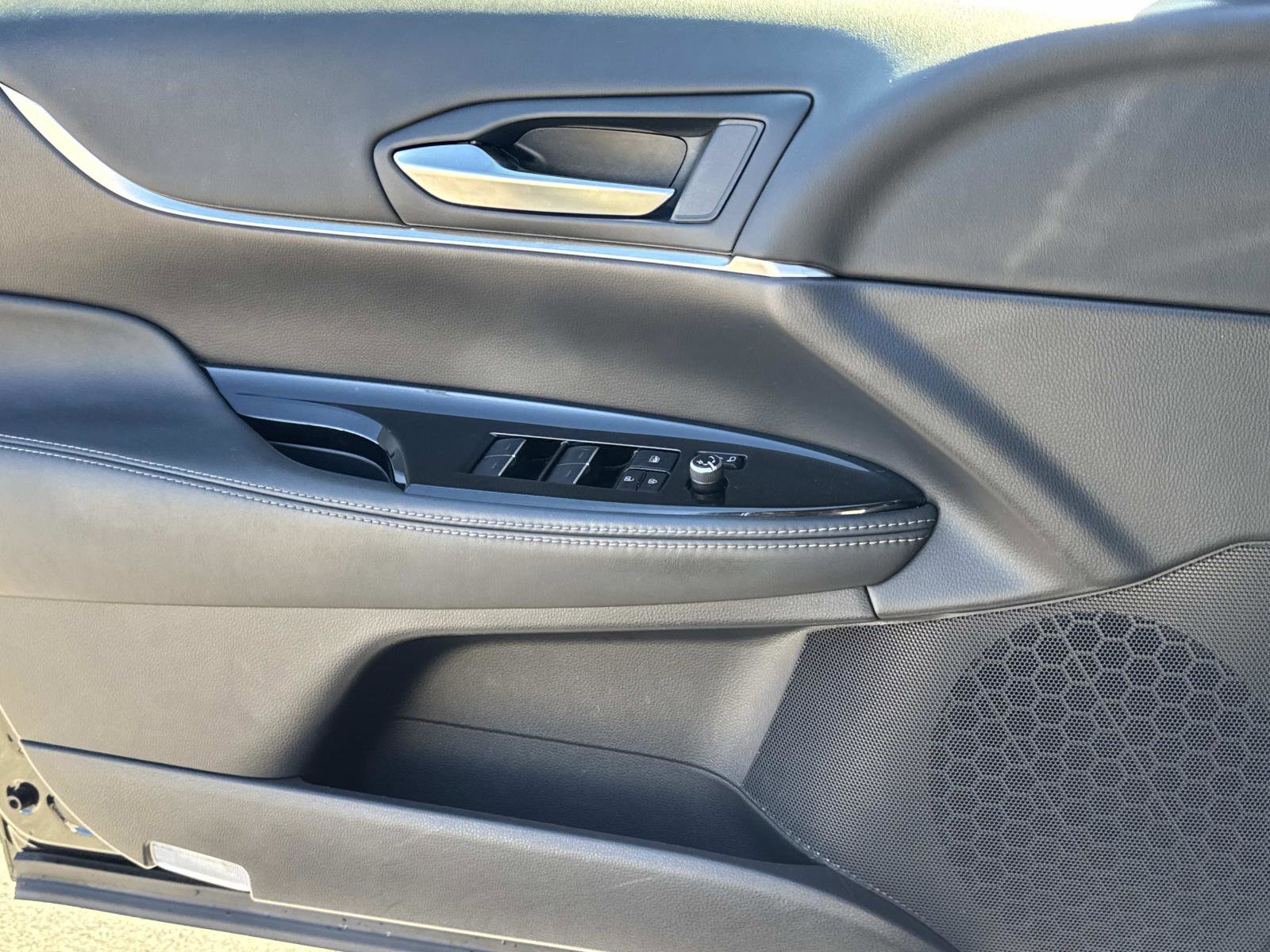 Used 2022 Toyota Mirai image 18