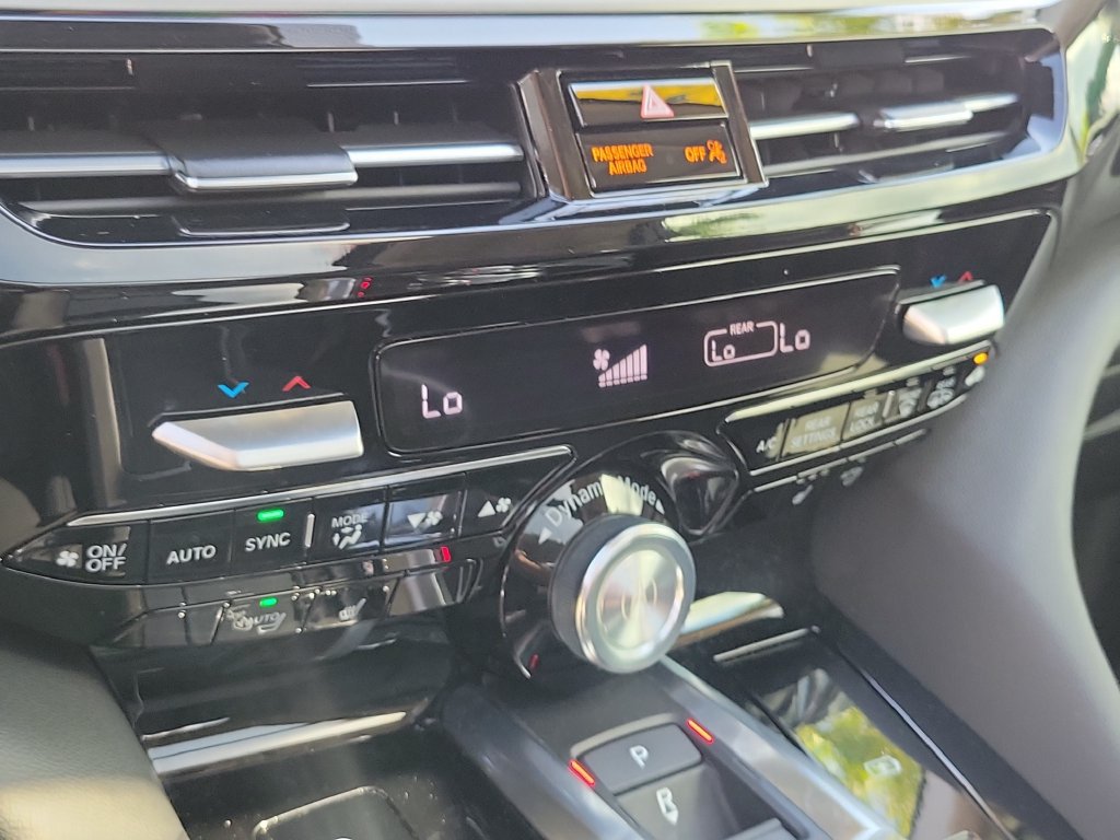 Certified 2025 Acura MDX SH-AWD image 35