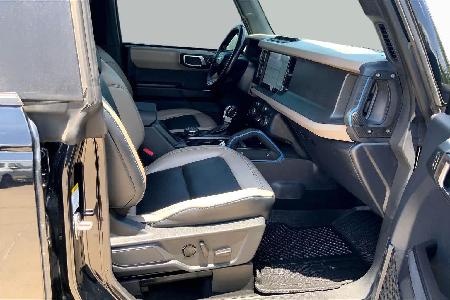 Used 2024 Ford Bronco Wildtrak AWD/4WD image 9