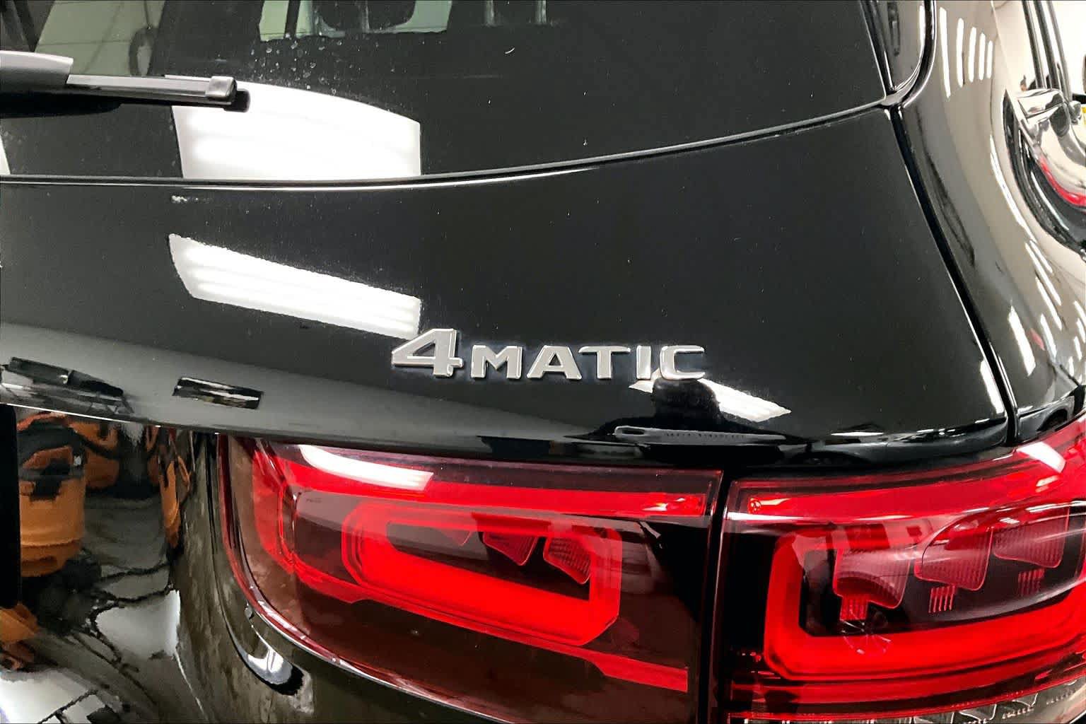 Certified 2023 Mercedes-Benz GLB 250 4MATIC image 10