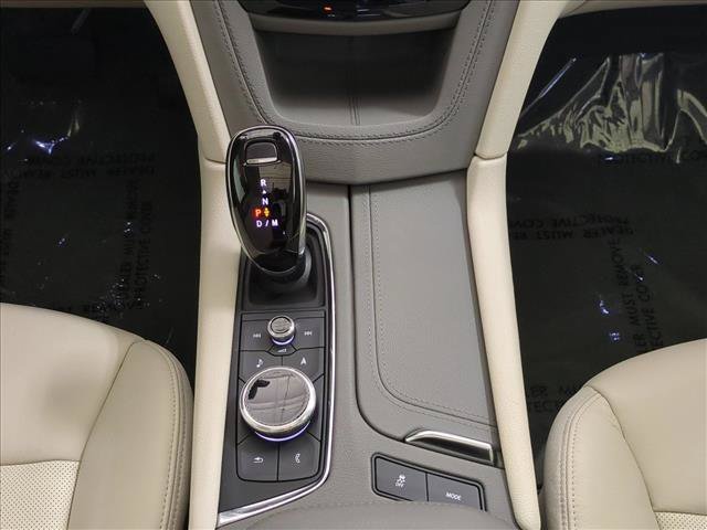 Used 2025 Cadillac XT6 Premium Luxury w/ Technology Package FWD image 12