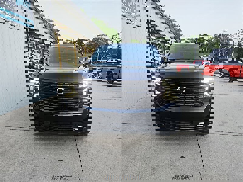 Used 2021 Chevrolet Tahoe RST w/ Luxury Package image 20