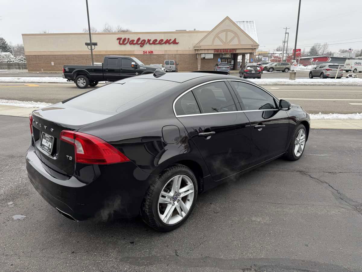Used 2015 Volvo S60 T5 Premier image 5