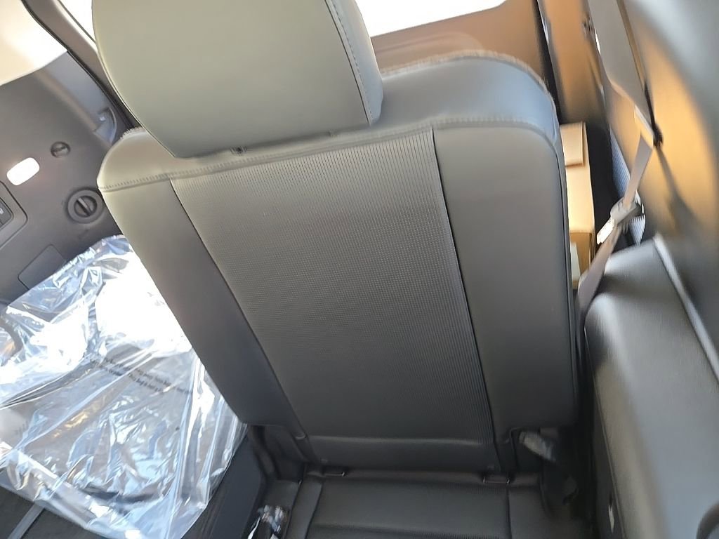 New 2026 Hyundai Ioniq 9 SEL image 25