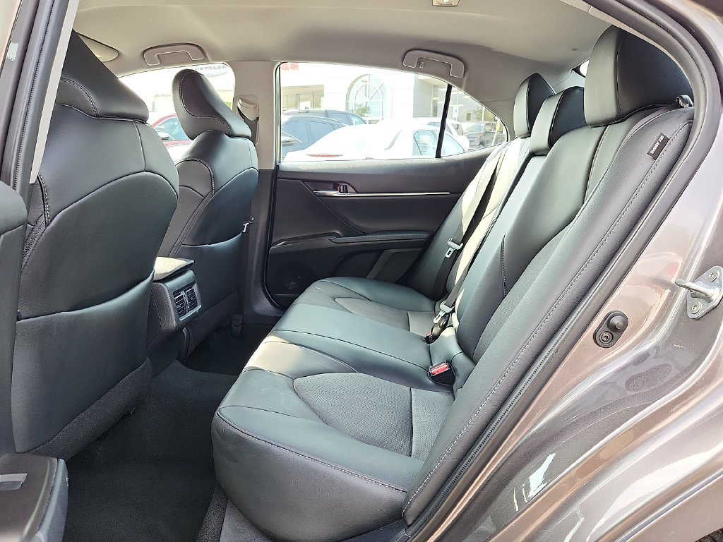 Used 2024 Toyota Camry XSE FWD image 10