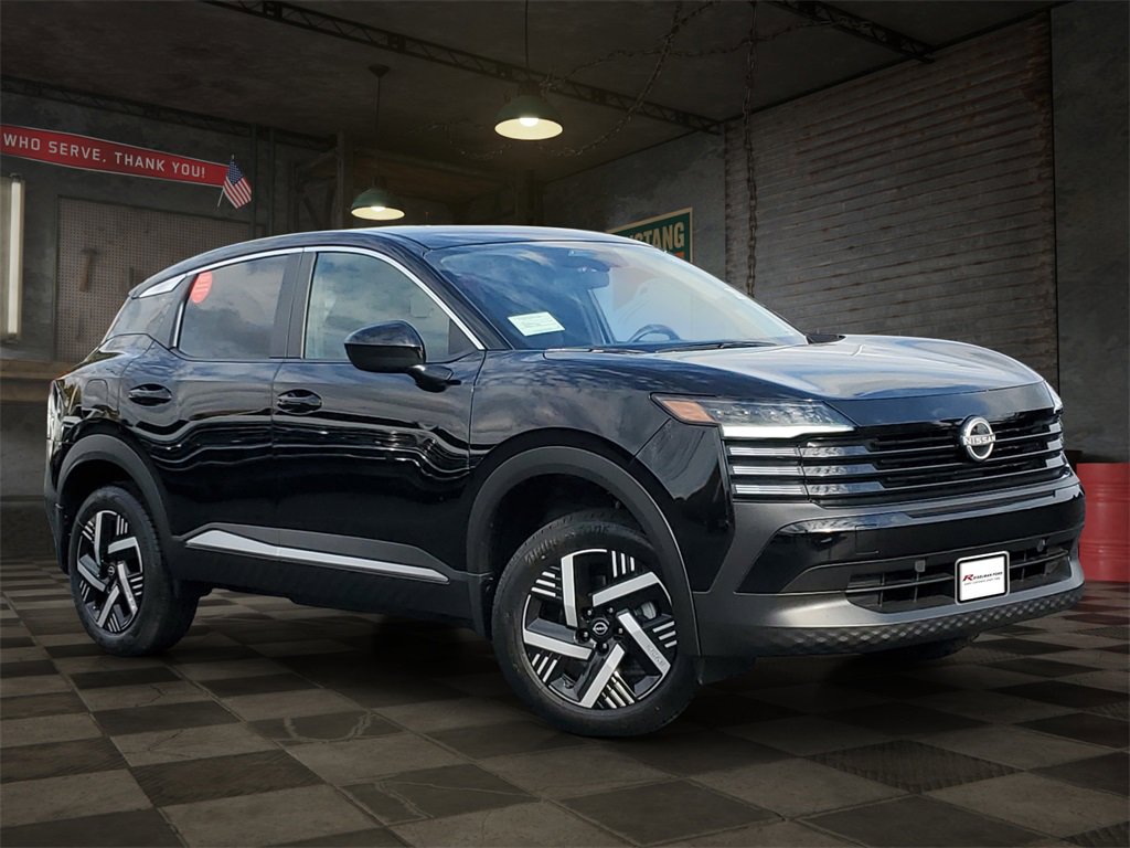 Used 2025 Nissan Kicks SV image 30