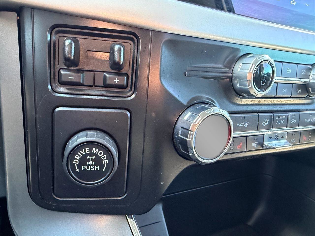 Used 2022 Ford F150 XLT w/ Equipment Group 302A High image 44