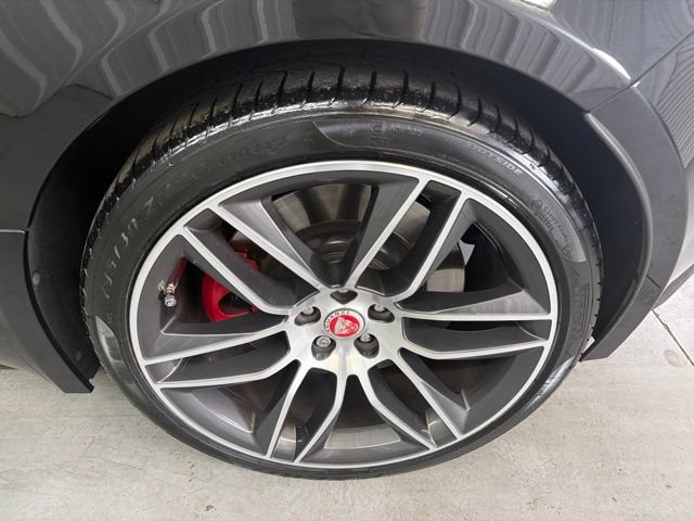 Used 2022 Jaguar F-TYPE Coupe RWD image 18