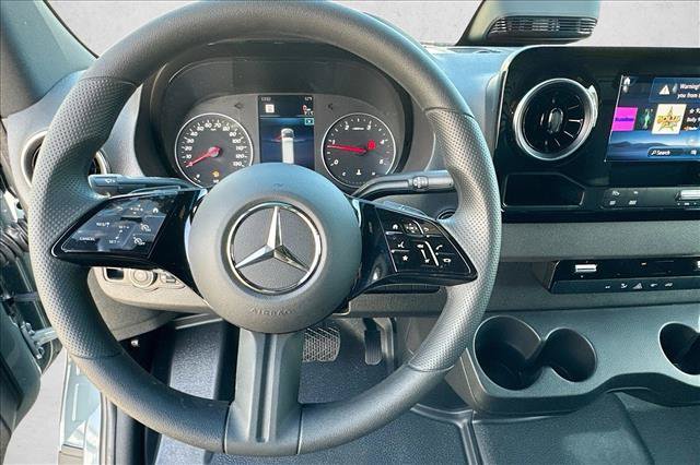 New 2026 Mercedes-Benz Sprinter 2500 image 11