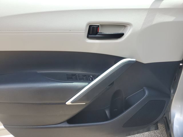 Used 2022 Toyota Corolla Cross L FWD image 20