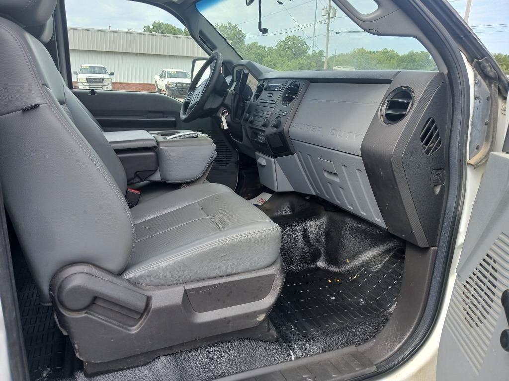Used 2011 Ford F250 XL AWD/4WD image 27