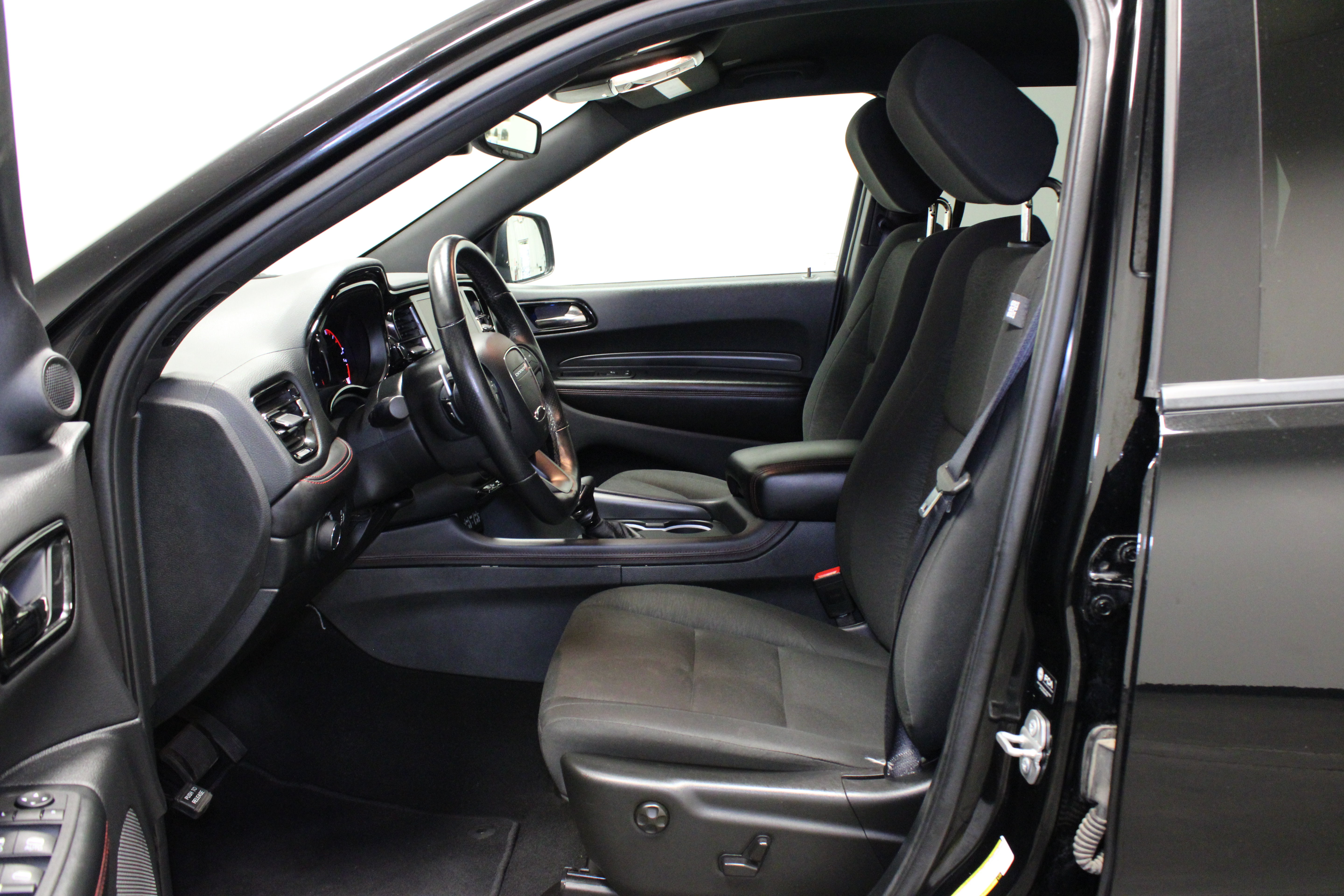 Used 2025 Dodge Durango GT AWD/4WD image 18