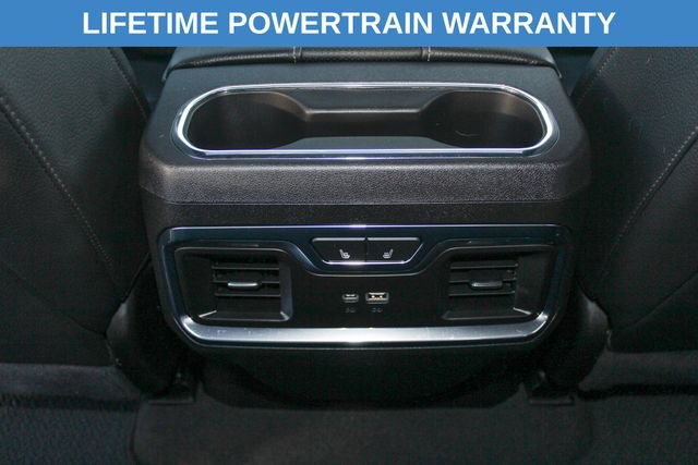 Used 2024 GMC Sierra 3500 Denali w/ Denali Reserve Package AWD/4WD image 15