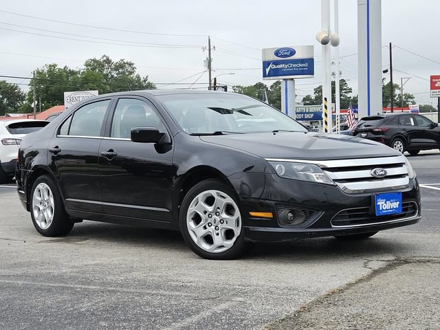 Used 2010 Ford Fusion SE FWD image 2