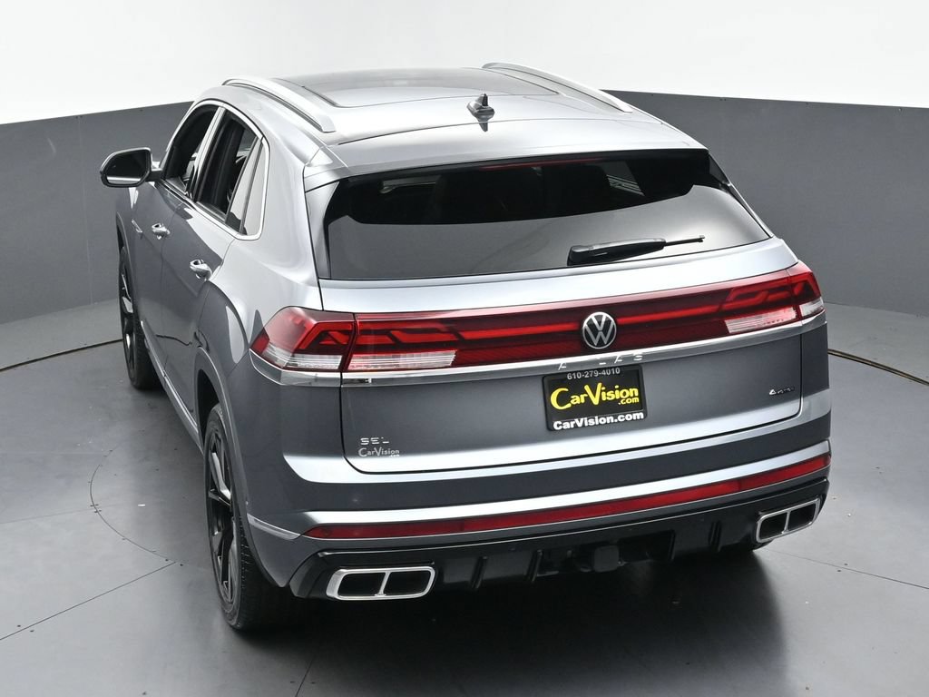 Used 2025 Volkswagen Atlas Cross Sport SEL Premium R-Line AWD/4WD image 38
