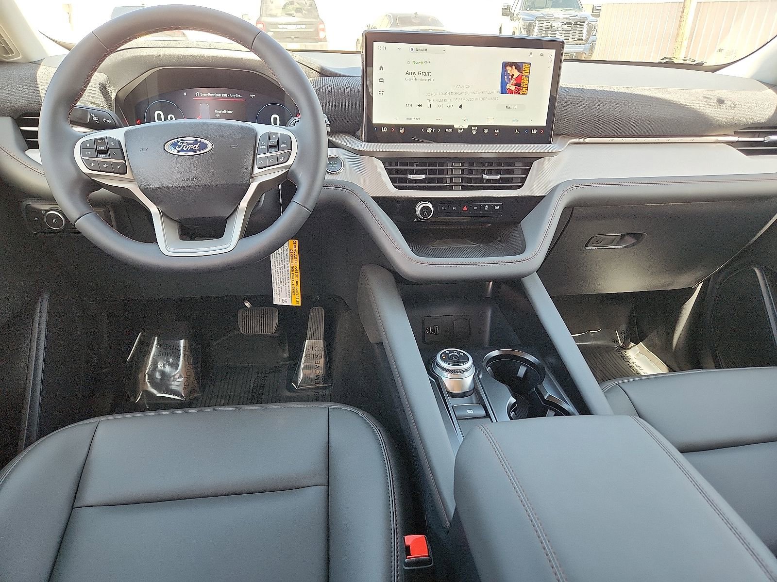 New 2026 Ford Explorer Active w/ Active Comfort Package image 13